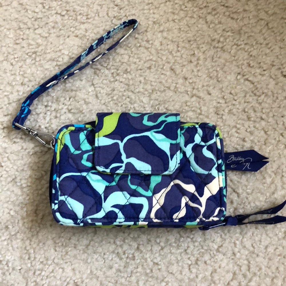 RARE PATTERN Vera Bradley Wristlet